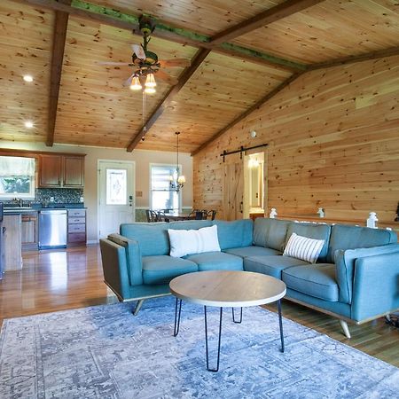 Ole Smoky Bnb - Game Room, Hot Tub, Mtn Views! Pigeon Forge Esterno foto