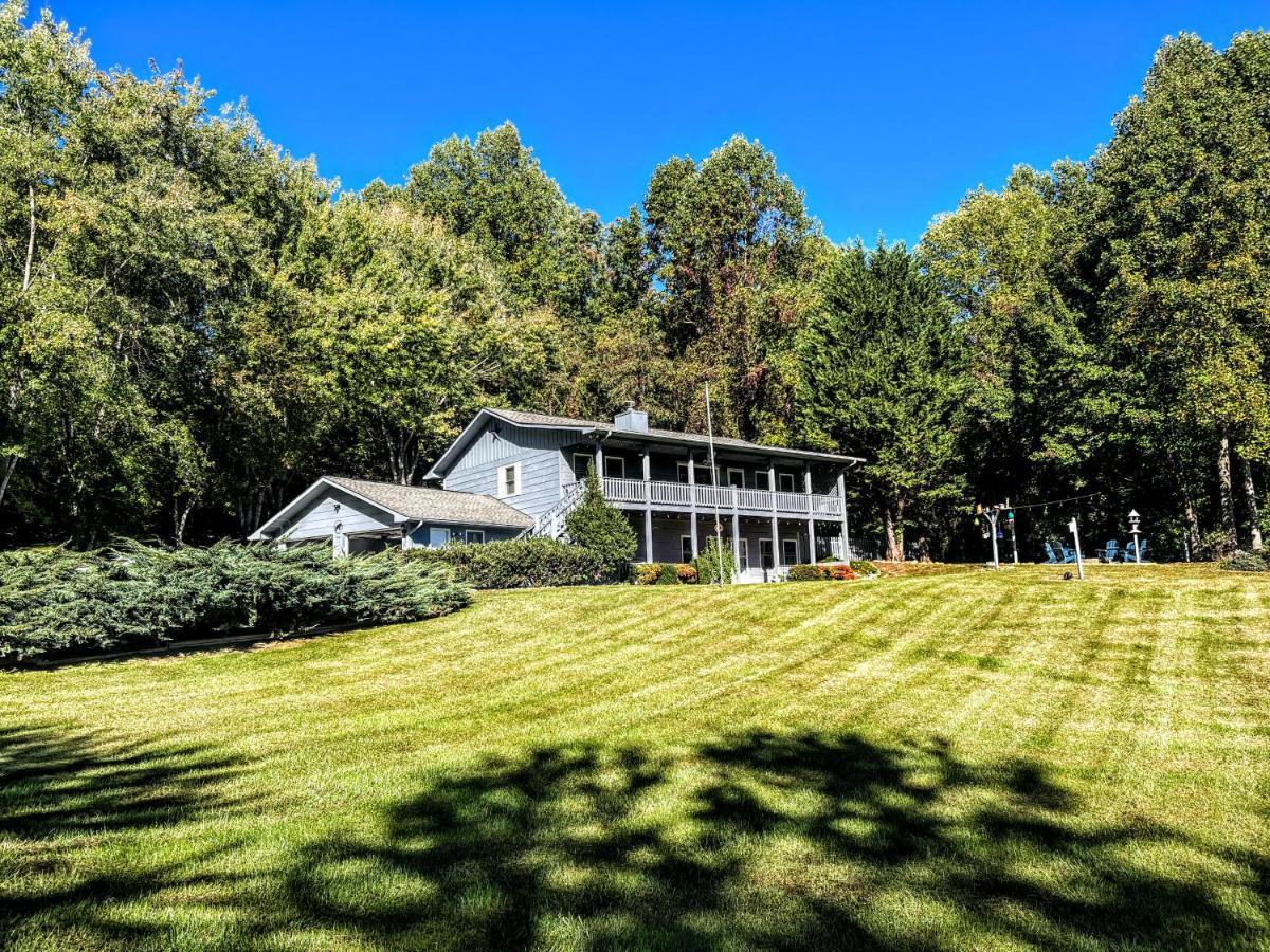 Ole Smoky Bnb - Game Room, Hot Tub, Mtn Views! Pigeon Forge Esterno foto