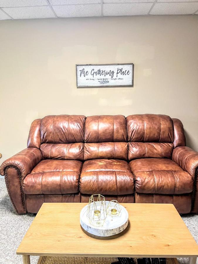 Ole Smoky Bnb - Game Room, Hot Tub, Mtn Views! Pigeon Forge Esterno foto
